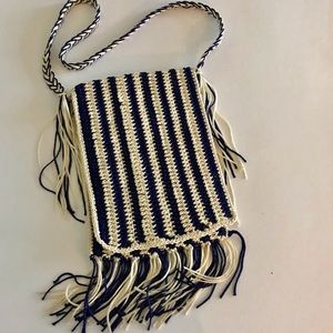 Vintage shoulder bag